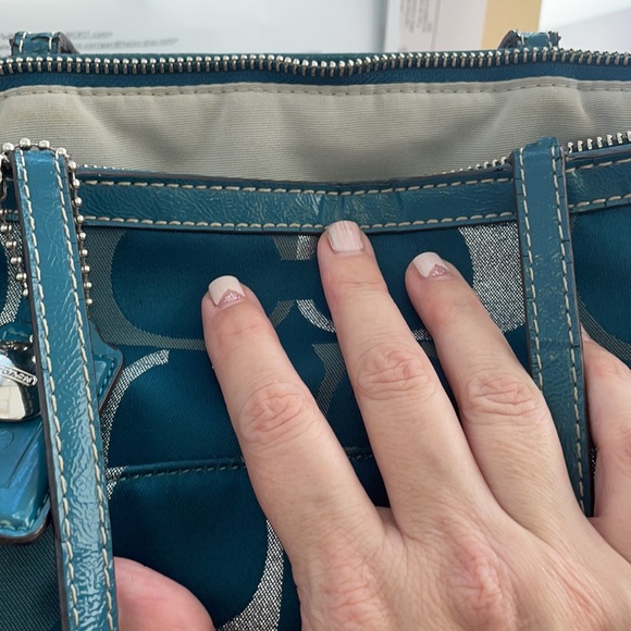 Authentic Coach Purse - Picture 13 of 14